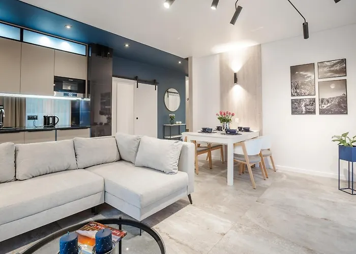 Blue Moon アパート イェレニャ・グーラ