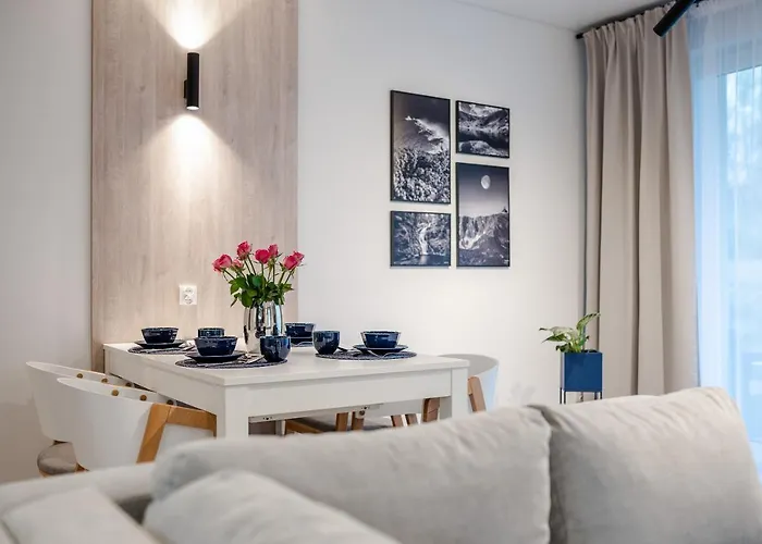 Blue Moon アパート イェレニャ・グーラ