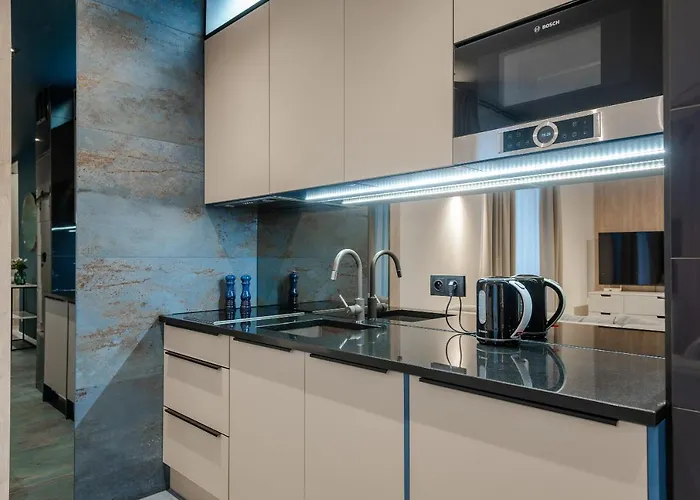 Blue Moon アパート イェレニャ・グーラ